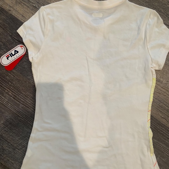 NWT Fila Sport Performance White Top Shirt - Picture 4 of 4